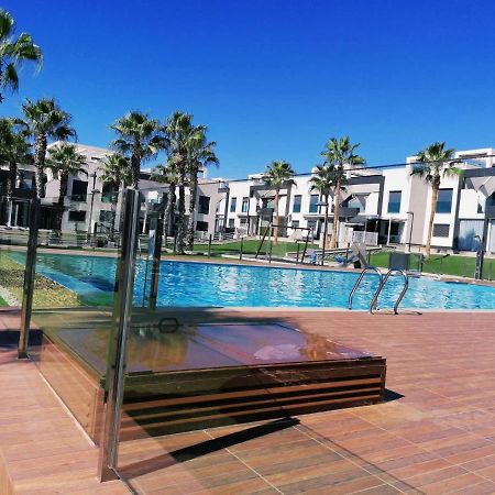 Bright Bungalow Oasis Beach La Zenia Orihuela Dış mekan fotoğraf